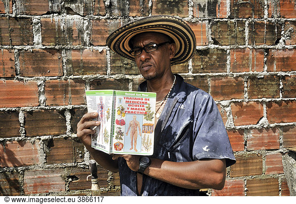 Wearing Traditional Straw Hats Beelden 344 Stockfoto S En Afbeeldingen