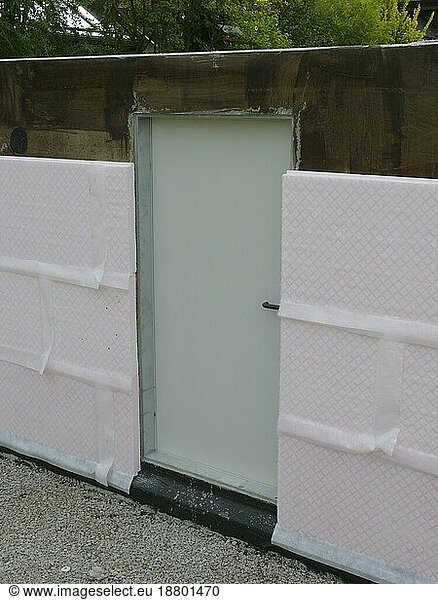 Insulation On Outer Cellar Wall With Polystyrene Insulation On Outer