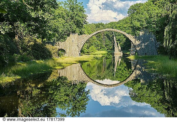 Rakotzbrücke Sehenswürdigkeit Europa Material Gestein Stein