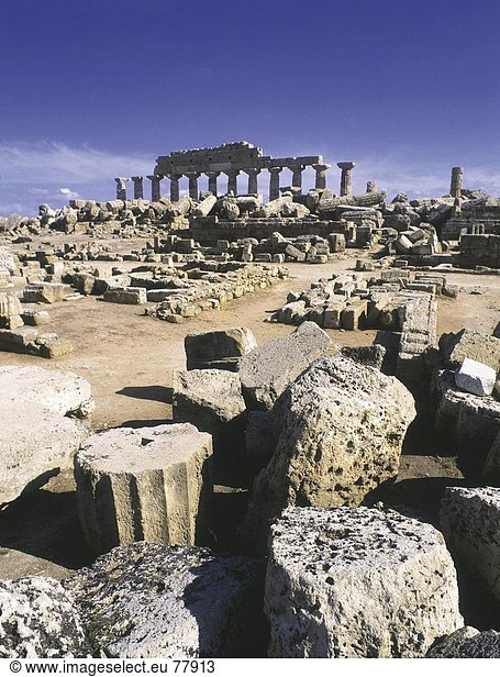 10650074  Akropolis  antik  antike  Altertum  Italien  Europa  Ruinen  Spalten  Selinunte  Sizilien  Tempel
