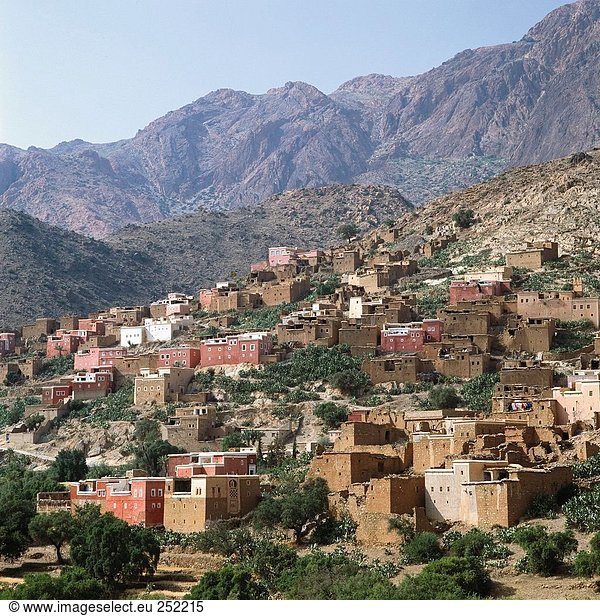 10094531  Anti-Atlas  Dorf Imi Ntizght  Berge  Steigung  Neigung  Marokko  Nordafrika  Tal der Ammeln