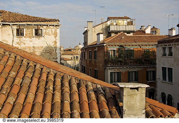 Über den Dächern von Venedig  Italien  Europa