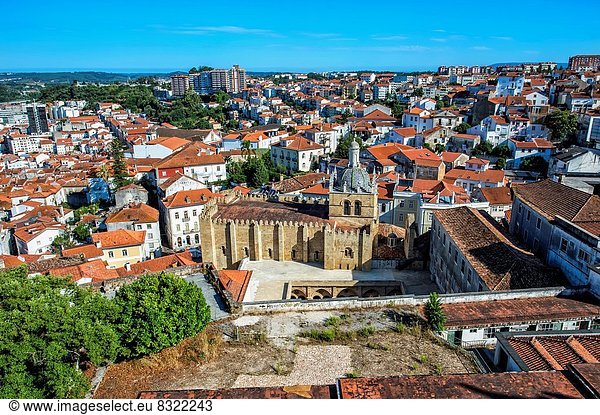 über  Großstadt  Kathedrale  Ansicht  UNESCO-Welterbe  Coimbra  alt  Portugal