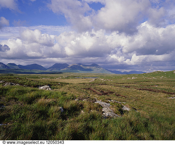 Überblick über die Landschaft  Connemara  Irland