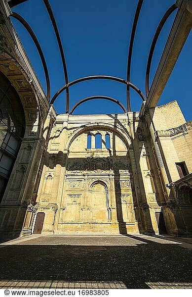 Überreste der Hauptkapelle der Kirche des Klosters der Minderbrüder von San Francisco  Baeza  UNESCO-Weltkulturerbe. Provinz Jaen  Andalusien  Südspanien Europa.