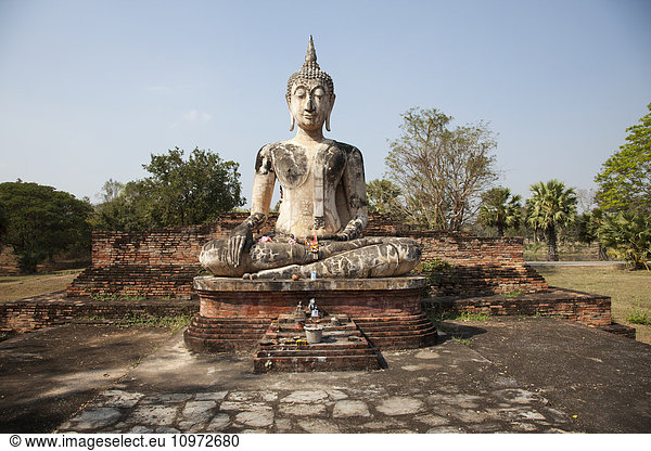 'Buddha statue; Sukhotai  Thailand'