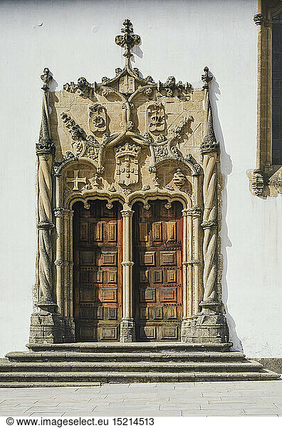 ÃœF  Geo. hist.  Portugal  StÃ¤dte  Coimbra  GebÃ¤ude  UniversitÃ¤t  AuÃŸenansicht  Eingang zur Alten Bibliothek  spÃ¤tes 15. Jahrhundert