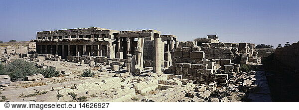 ÃœF  Geografie  Ã„gypten  Karnak  Tempel des Amun  Tempel des KÃ¶nig Thumosis III. (circa 1490 - 1436 vChr.  18. Dynastie)  Ansicht