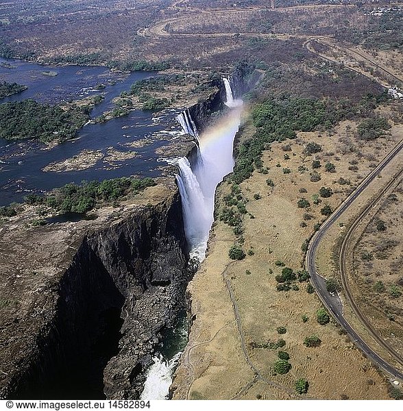 ÃœF  Geografie  Zimbabwe  Landschaften  VictoriafÃ¤lle  Luftaufnahme