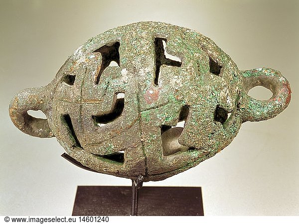 ÃœF  Kunst  Epochen  Antike  Lorestan  Skulptur  Schelle  Bronze  um 1200 vChr.  Stadmusuem MÃ¼nchen