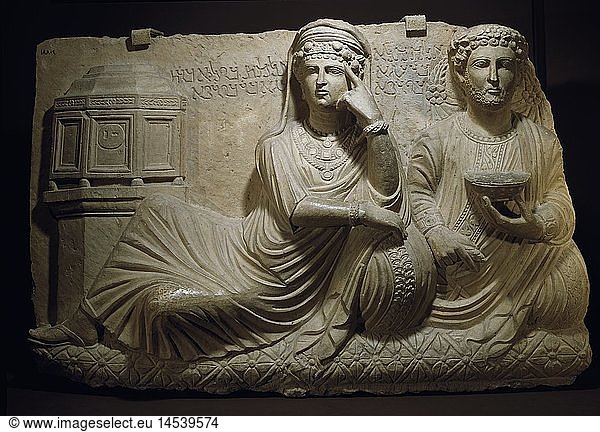 ÃœF  Kunst  Epochen  Antike  RÃ¶misches Reich  Skulptur  Totenmahlrelief  Marle und Bolaia  Kalkstein  Palmyra  Syrien  2. Jahrhundert  Nationalmuseum Damaskus