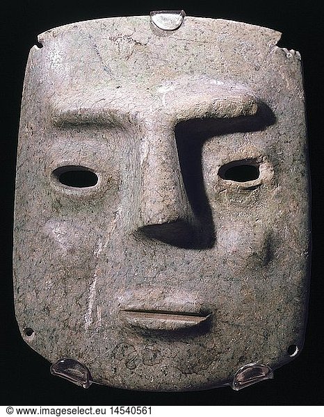 ÃœF  Kunst  Epochen  Mesoamerika  Colima  Skulptur  Maske  grÃ¼ner Stein  Mexiko  um 200 v. Chr.  Stolper Galerie  MÃ¼nchen