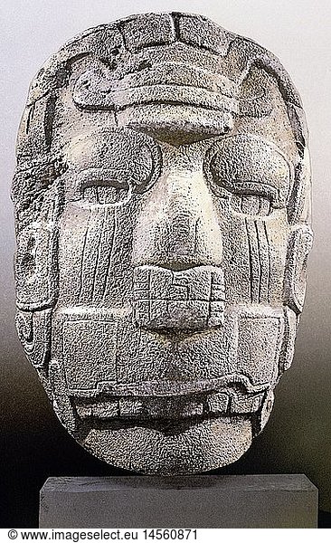 ÃœF  Kunst  Epochen  Mesoamerika  Totonaken  Skulptur  Kopf des Regengott Tlalcocan  Stein  Cerro de las Mesas  Veracruz  Mexiko  um 700  Museum Veracruz