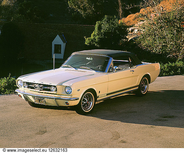 1965 Ford Mustang. Künstler: Unbekannt.