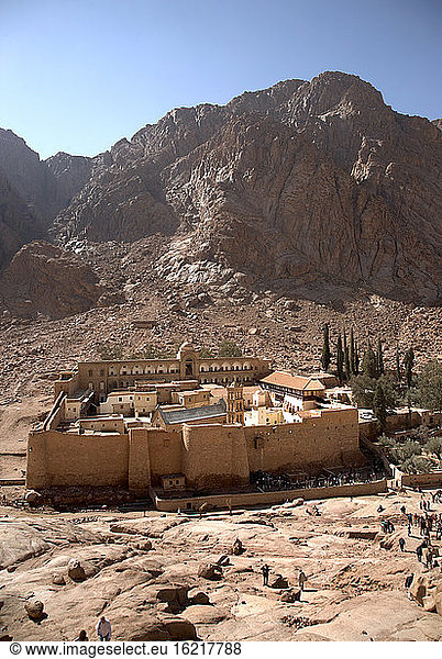 Ägypten,  Blick auf die Katharinenabtei in der Wüste Sinai