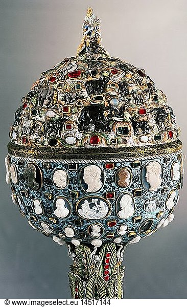 Ãœ Kunst  GefÃ¤ÃŸ  TrinkgefÃ¤ÃŸ  'Orpheus - Pokal'  um 1660 / 1670  Silber  vergoldet  Kameen  Kunsthistorisches Museum  Wien