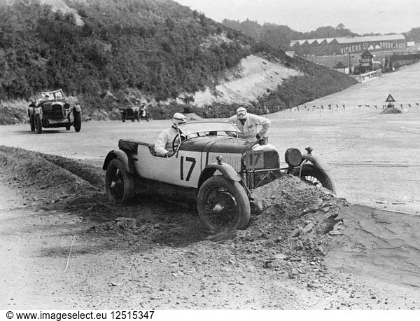 1929 Lagonda 2 Liter  Brooklands  Surrey  (1930er Jahre?). Künstler: Unbekannt