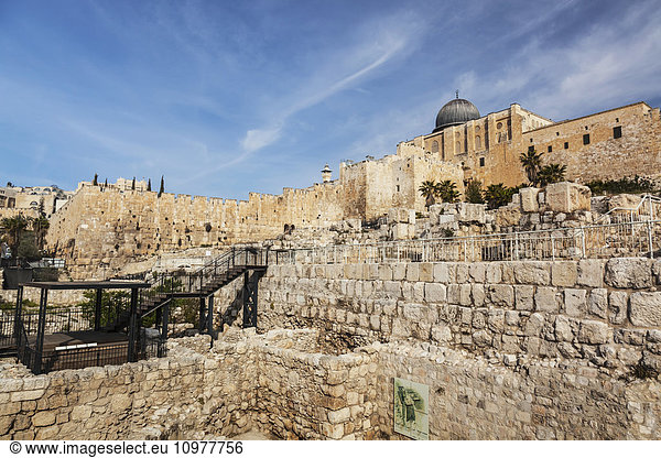 'Northern part of the City of David  also known as the Ophel and is a narrow promontory beyond the Southern edge of Jerusalem's Temple Mount  Old City and Temple Mount; Jerusalem  Israel'