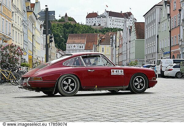 13. 08. 2022  Olympia Rallye 72  1972  50 Jahre Revival 2022  Autorennen  Ralley  Oldtimer  Landshut  Porsche  911