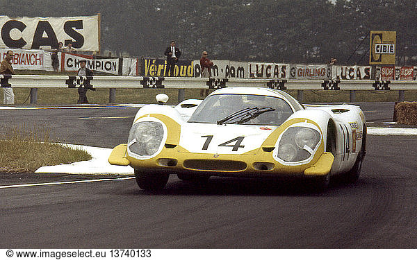 24-Stunden-Rennen von Le Mans  15. Juni 1969. Rolf Stommelen/Kurt Ahrens  Porsche 917  ausgeschieden.