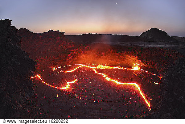 Äthiopien  Blick auf Lava bei Erta Ale