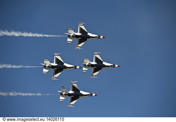 'USAF Thunderbirds flying in the ''diamond opener'' formation'