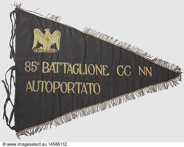A banner for the 'M' battalion of the blackshirts  85 Battaglione CC NN Autoportato The front is of black banner cloth displaying '85 BATTAGLIONE AUTOPORTATO CC NN' (85th Motorized Blackshirt Battalion) beneath an eagle with a lictor's bundle in heavy elaborate gold embroidery. The reverse is in the Italian colors with the motto  'EX MARMORE PECTORA'. Surrounded by a gold fringe. Size 58 cm. The 85th fascist battalion was based at Apuania. Very rare  high quality banner  historic  historical  1920s  1930s  1930s  20th century  20th century  object  objects  stills  clipping  clippings  cut out  cut-out  cut-outs  insignia  symbols  symbol  emblem  emblems  flag  flags  banner  banners