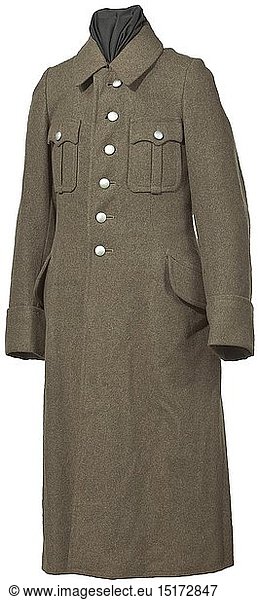 A coat for members of the HJ or Napola students Depot piece in earth-brown woollen cloth in special cut: single-breasted with two superimposed breast pockets with knife pleats. Nickel-plated RZM buttons  brown cotton liner with size stamping '40'. historic  historical  20th century