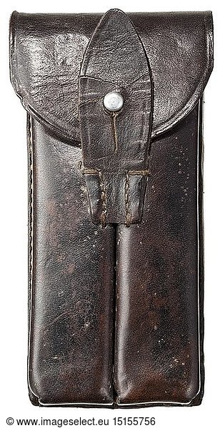 A double magazine pouch for the P.08 reverse maker 'Hans RÃ¶mer / Neu-Ulm / 1940'  naval acceptance eagle/HK/M Of sturdy  black-dyed cowhide  stained. Aluminium closure button. Stitching in order. Belt loop marked 'P.08'. historic  historical  navy  naval forces  military  militaria  branch of service  branches of service  armed forces  armed service  object  objects  stills  clipping  clippings  cut out  cut-out  cut-outs  20th century