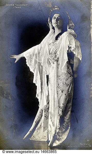 A4  FaÃŸbender  Zdenka  12.12.1879 - 14.3.1954  tschech.- deut. SÃ¤ngerin (Sopran)  Ganzfigur  als 'Tosca' in der Oper von Giacomo Puccini  Fotopostkarte  MÃ¼nchen  1909