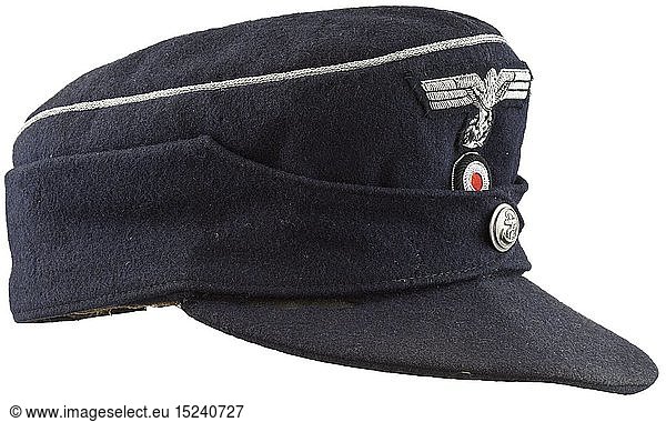 A field cap M 43 for navy officials of officer's rank private purchase piece historic  historical  navy  naval forces  military  militaria  branch of service  branches of service  armed forces  armed service  object  objects  stills  clipping  clippings  cut out  cut-out  cut-outs  20th century