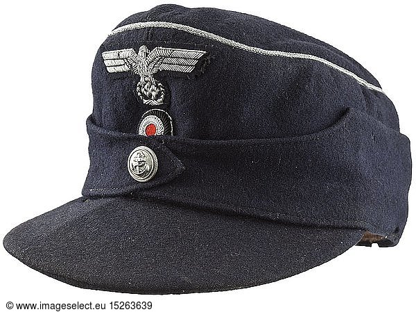 A field cap M 43 for navy officials of officer's rank private purchase piece historic  historical  navy  naval forces  military  militaria  branch of service  branches of service  armed forces  armed service  object  objects  stills  clipping  clippings  cut out  cut-out  cut-outs  20th century