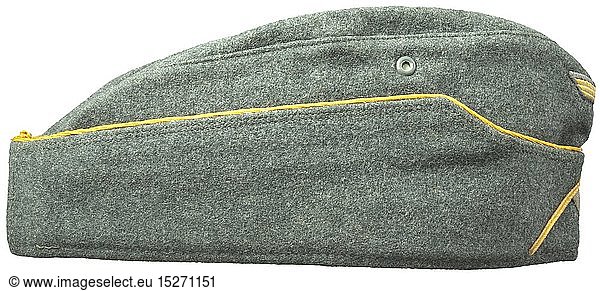 A garrison cap M 38 'Schiffchen' for officers of the coastal artillery depot piece upgraded upon owner's promotion Field-grey woollen cloth  green painted zinc ventilation rivets  continuous golden-yellow braid (stitched on at the time)  the inner liner with acceptance- ('B.A.K. 31.7.39')  maker-  year cipher ('1939') and size stamping ('55'). BeVo weave insignia (golden-yellow on a field-grey ground)  golden-yellow soutache chevron. historic  historical  navy  naval forces  military  militaria  branch of service  branches of service  armed forces  armed service  object  objects  stills  clipping  clippings  cut out  cut-out  cut-outs  20th century