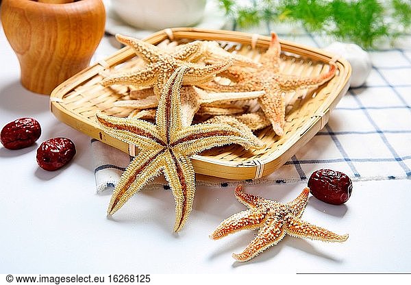 A small amount of starfish dry