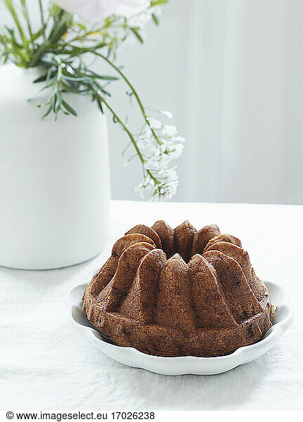 A vanilla Bundt cake
