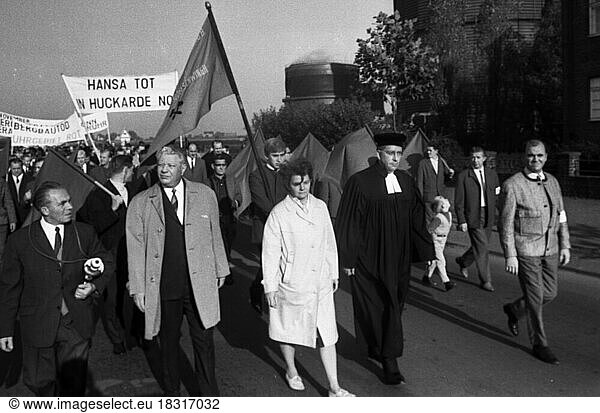 A wave of outrage swept the Ruhr area when the Hansa mine was closed  here during demonstrations in Dortmund-Huckarde  Germany  on 21 October 1967  Europe