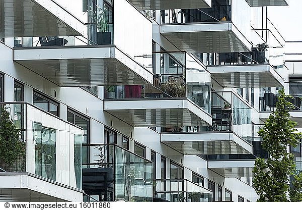Aarhus  Dänemark Das neue Stadt- und Wohnbauprojekt Docklands und die Balkone.