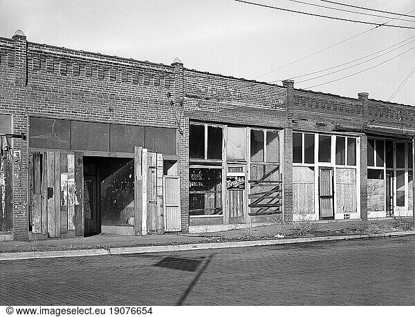 Abandoned stores  Cambria  Illinois  USA  Arthur Rothstein  U.S. Farm Security Administration  January 1939