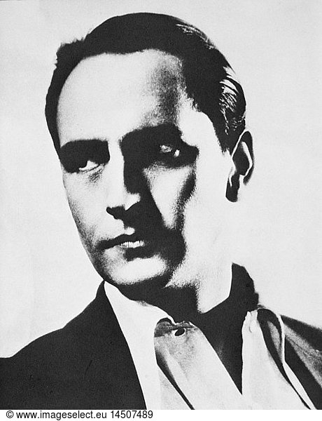 Actor Fredric March  Portrait  early 1930's