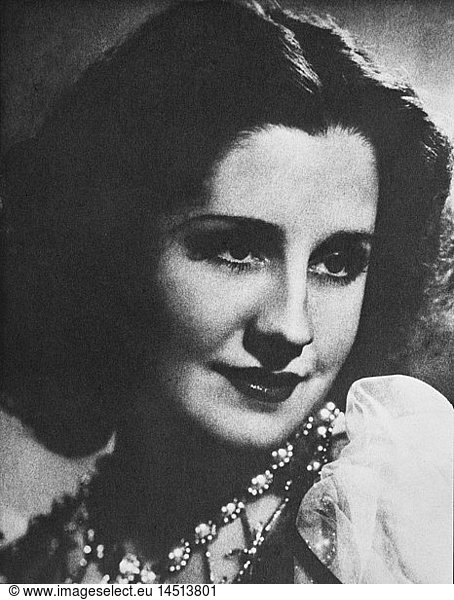 Actress Norma Shearer  Close-Up Portrait  1920's
