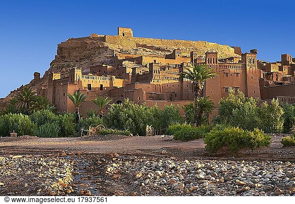 Adobe-Gebäude des Berber-Ksar oder befestigten Dorfes von Ait Benhaddou  Sous-Massa-Dra Marokko  Ait Benhaddou  Souss-Massa-Draa  Marokko  Afrika