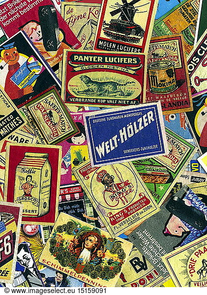 advertising  match labels with advertising  international labels from: Belgium  Great Britain  Netherlands  advertising for coffee  cigarette  briquettes etc.  trade name: Welthoelzer  German State Monopol of matches  Germany  circa 1935-1965