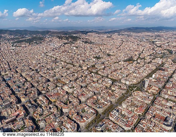Aerial view of the quarter of 'L'Eixample' with the characteristic grid in Barcelona.