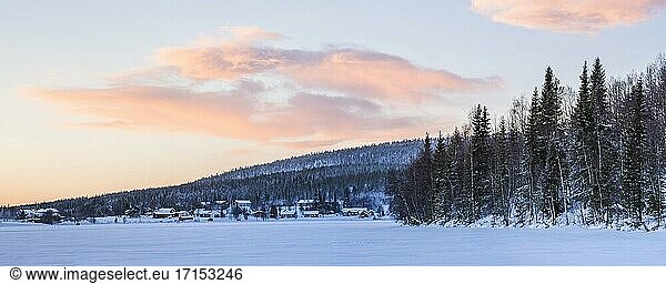 Akaslompolo  Stadt am Polarkreis in Finnisch-Lappland  Finnland