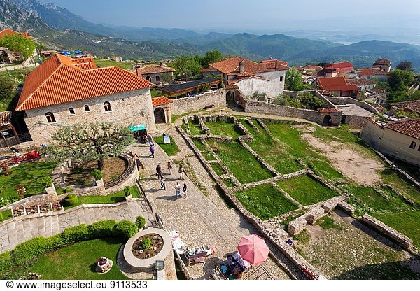 Albanien