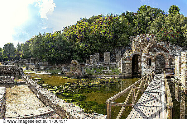 Albanien  Kreis Vlore  Butrint  Ruinen des antiken Asklepios-Tempels