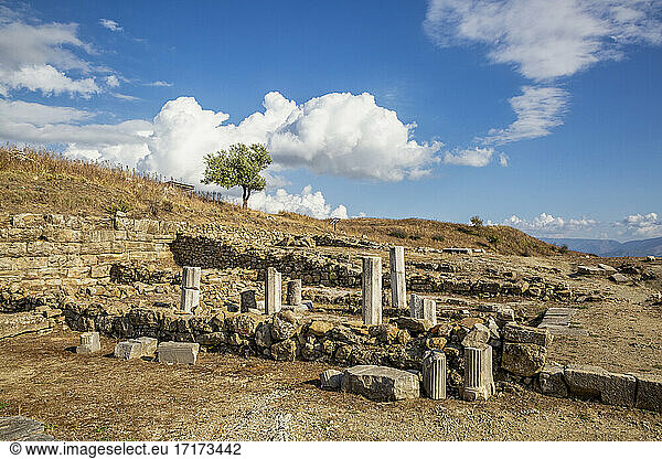 Albanien  Kreis Vlore  Finiq  Ruinen der antiken griechischen Stadt Phoenice