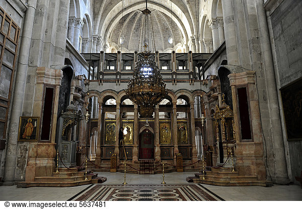 Altar im Katholikon der Grabeskirche oder Auferstehungskirche  Jerusalem  Israel  Naher Osten  Vorderasien  Asien