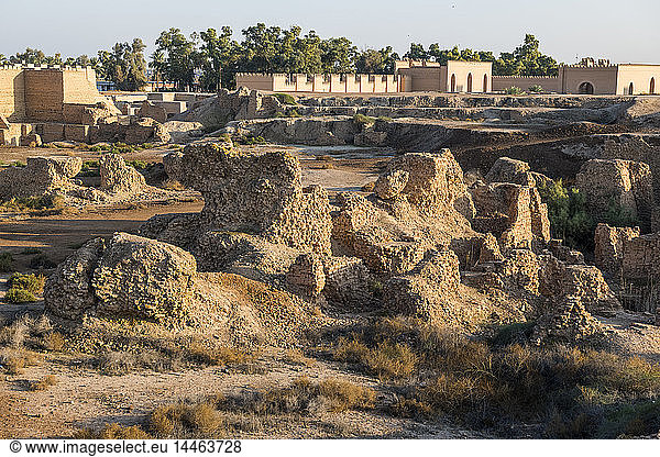 Alte Backsteinbauten  Babylon  Irak  Naher Osten