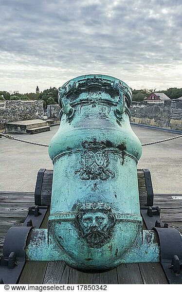 Alte Kanone  Castillo de San Marcos  St. Augustine  älteste durchgehend bewohnte europäische Siedlung  Florida  USA  Nordamerika